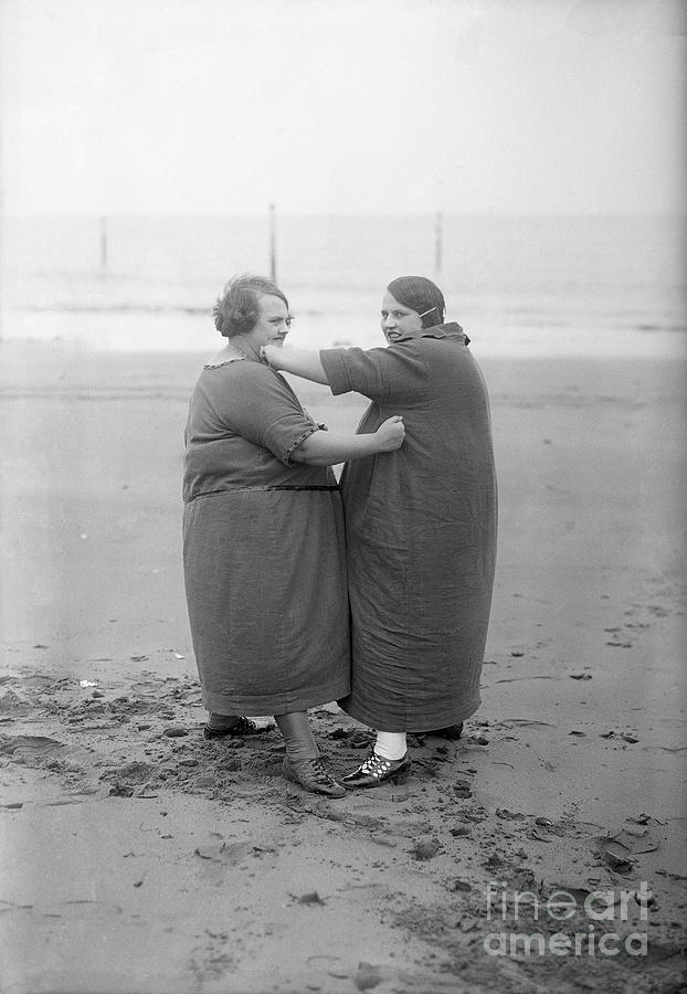 Overweight Women Sparring At Beach Photograph by Bettmann