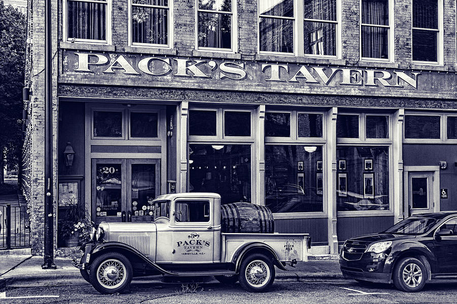 Packs Tavern Black and White Photograph by Sharon Popek