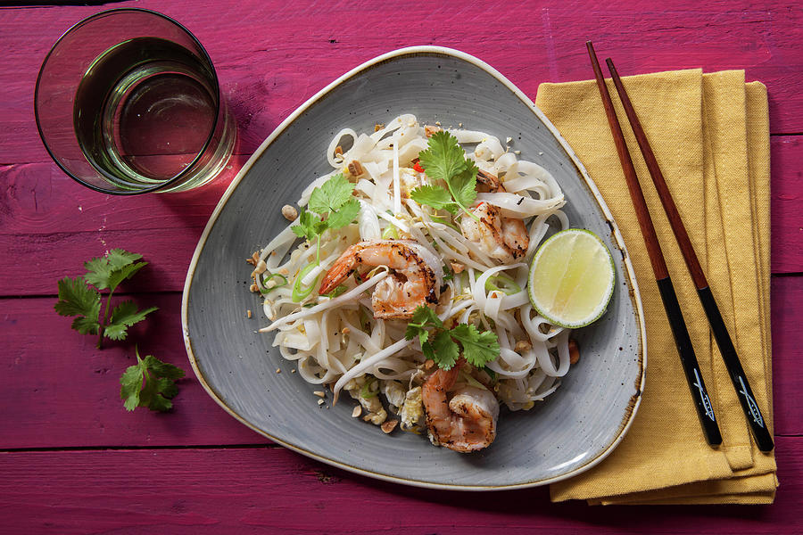 Pad Thai With Prawns thailand Photograph by Andr Ainsworth