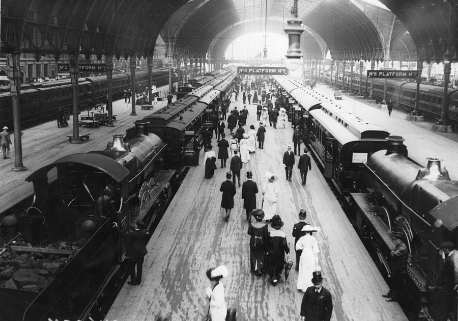 Paddington Station Photograph by Hulton Archive
