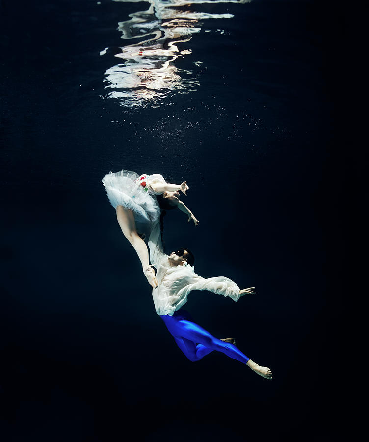 Pair Of Ballet Dancer Underwater Photograph by Henrik Sorensen