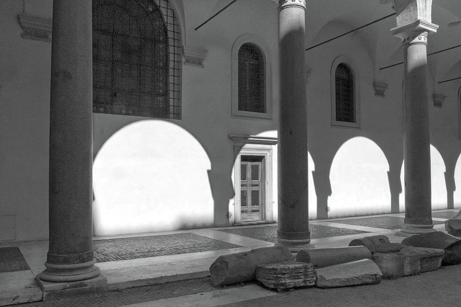Palazzo della Cancelleria, Courtyard Photograph by Mike O'Brien