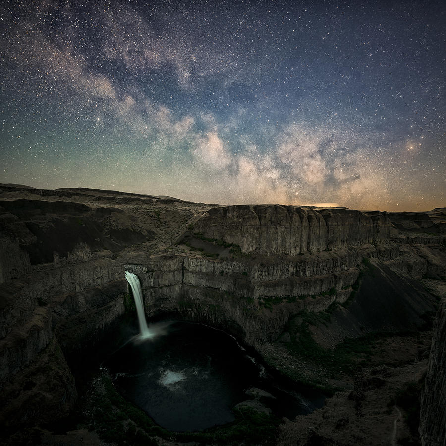 Palouse Falls Under Milky Way Photograph by Wei Lian