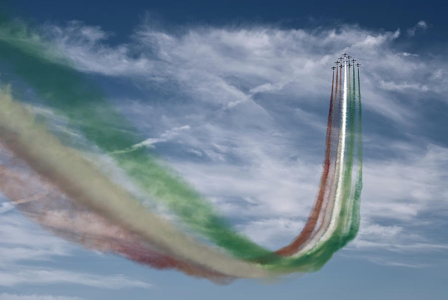 Pan - Italian National Acrobatic Team Photograph by Fabrizio Vendramin