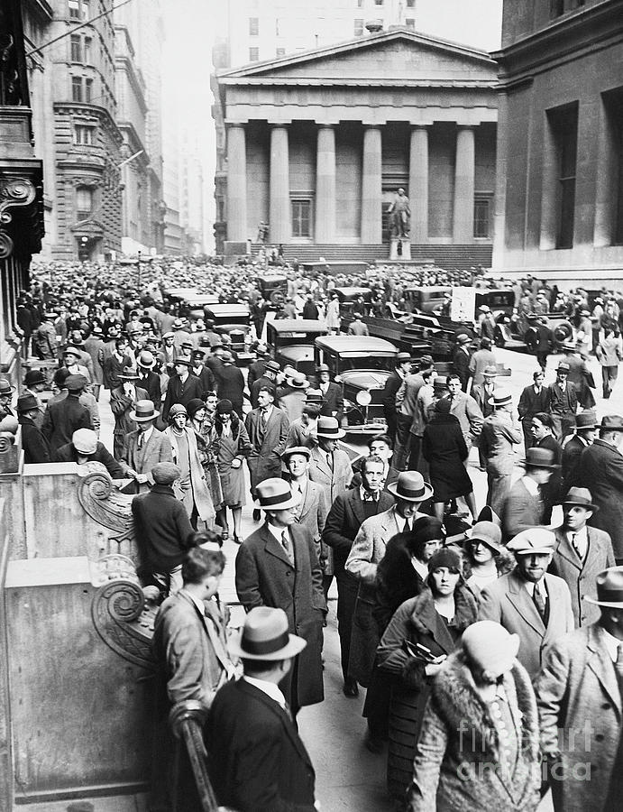 Panic On Wall Street Photograph by Bettmann