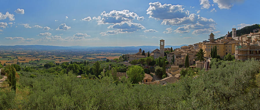 Italy Photograph - Pano below Assisi by Greg Mills