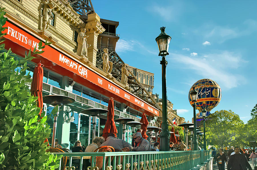 Paris Cafe by PAUL COCO Paris Cafe by PAUL COCO