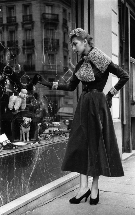 Paris Fashion by Kurt Hutton