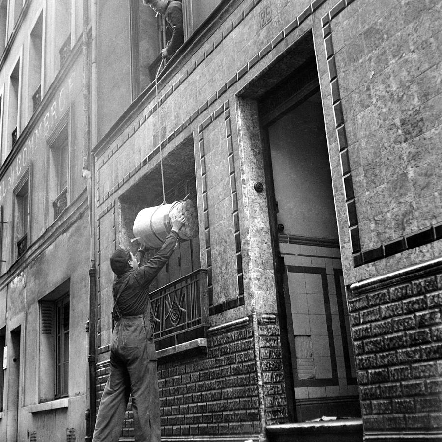 Paris, Passage Du Mont Cenis. Homeless Photograph by Keystone-france