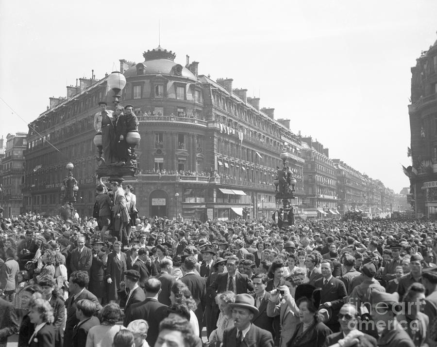 Parisians Celebrating End Of War Photograph by Bettmann