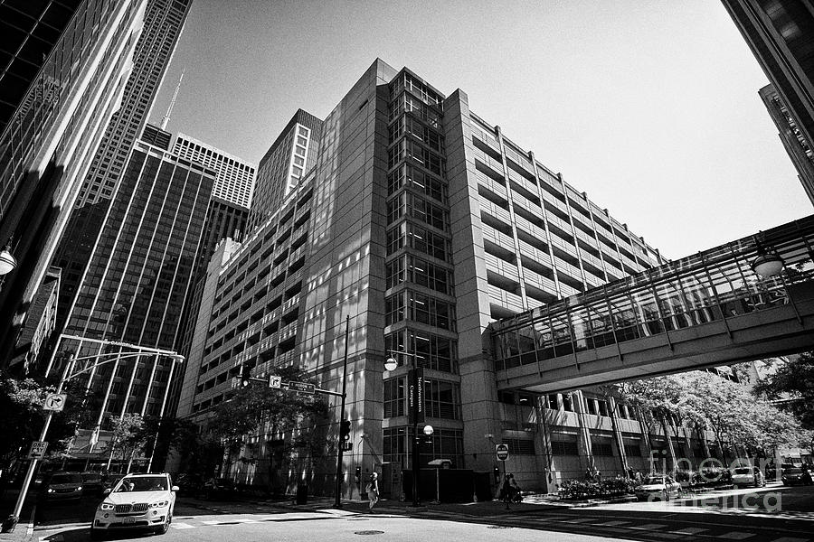 Parking Garage At Northwestern Memorial Hospital Campus Chicago