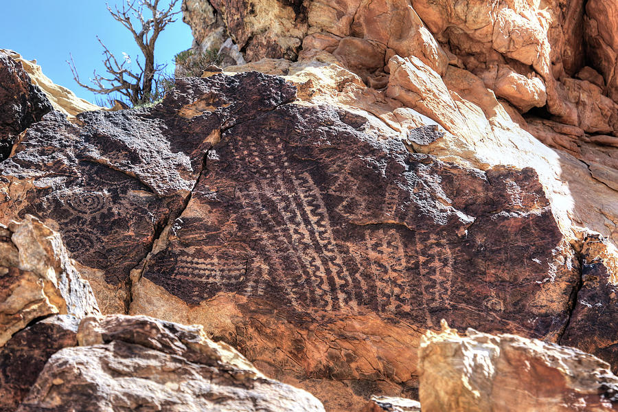 Parowan Gap Petroglyphs 5 Photograph by Donna Kennedy