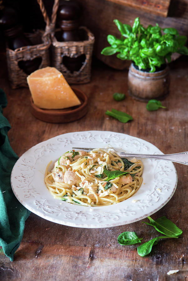 Pasta With Creamy Spinach And Chicken Photograph by Irina Meliukh