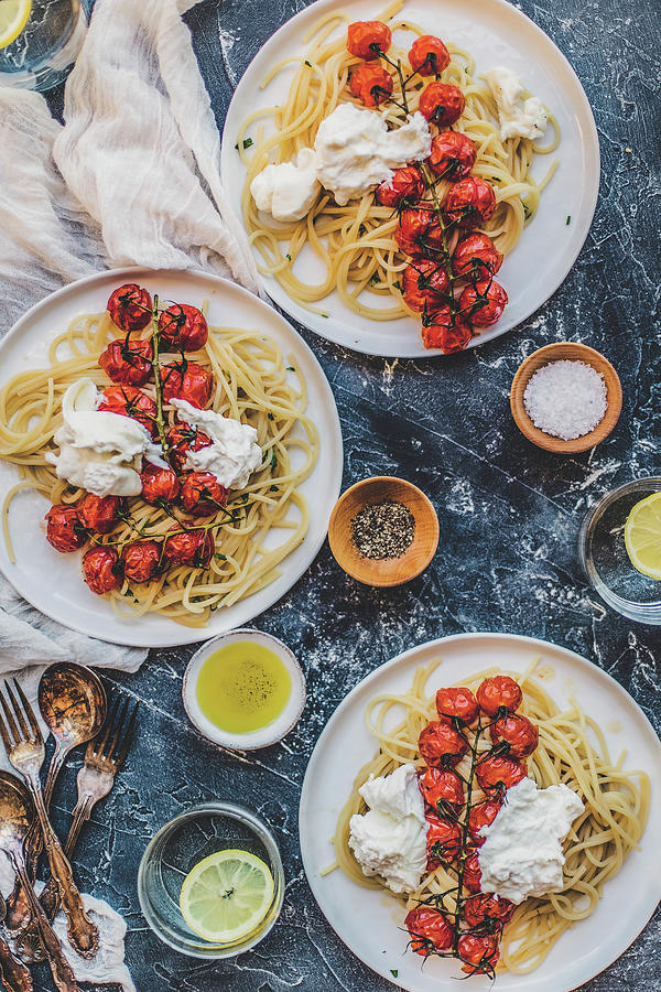 Pasta With Roasted Tomatoes And Ricotta Photograph by Anna Jakutajc-wojtalik