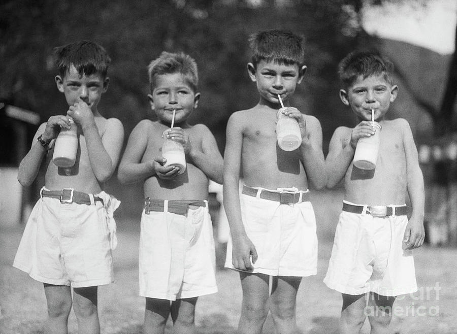 Patients Drinking Milk Outdoors Photograph by Bettmann