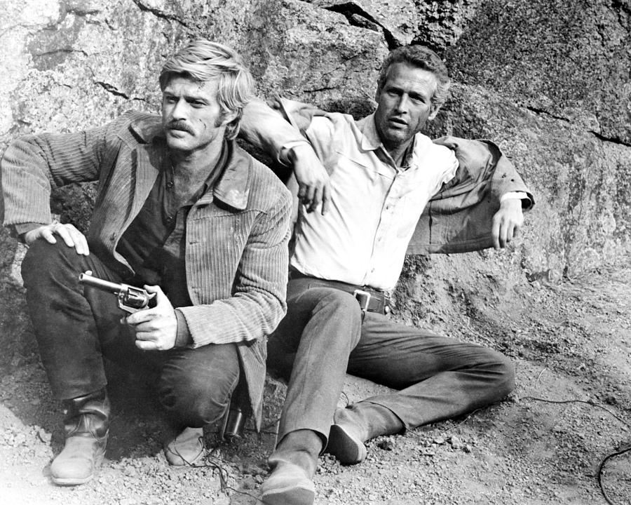 Paul Newman And Robert Redford Holding Gun Photograph by Globe Photos ...