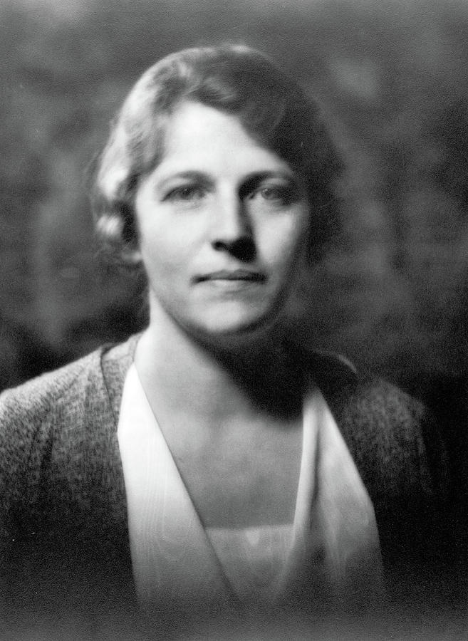 Pearl S.buck, American Author Photograph by Science Source