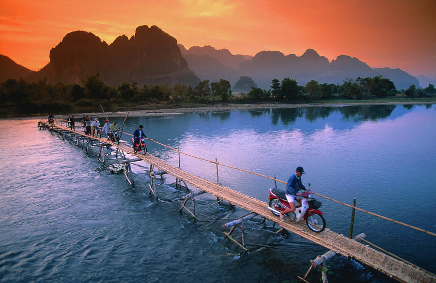 People Crossing Bridge Across Nam Song Photograph by John Elk Iii
