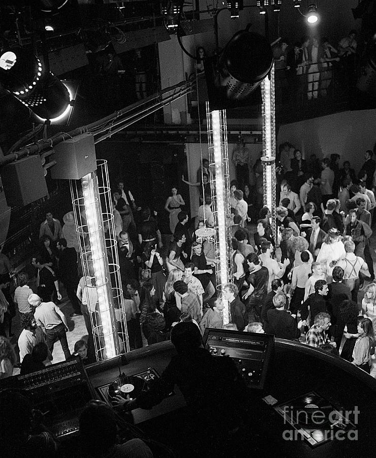 People Dancing At Studio 54 Photograph by Bettmann