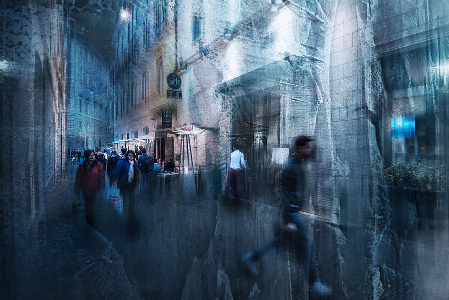 People In The Alley In The Evening Photograph by Nicodemo Quaglia