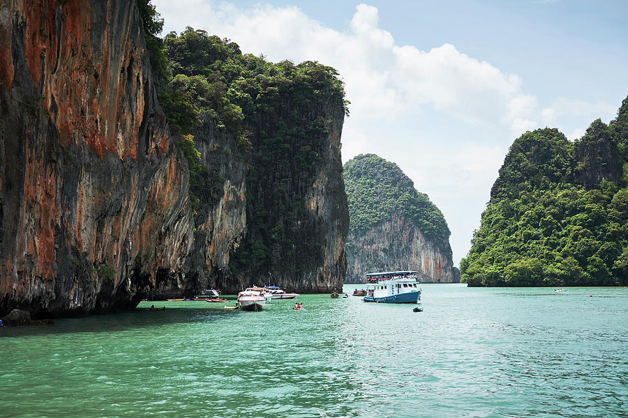 People Swimming By Cliffs, Ban Phang, Lampang, Thailand, Asia Digital ...