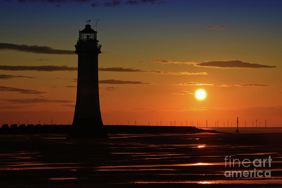 Perch Rock Lighthouse Photograph by Ken Biggs - Fine Art America