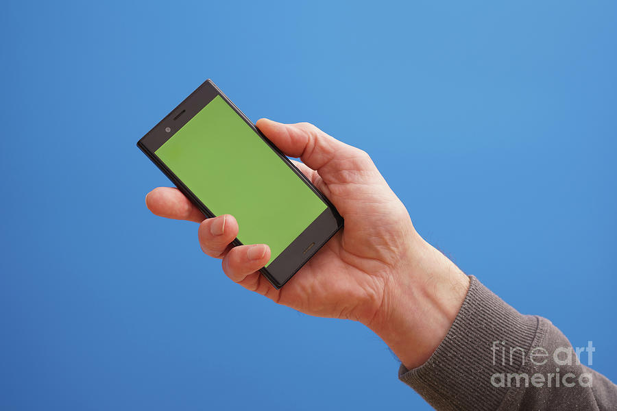 Person Holding A Mobile Phone With A Green Screen Photograph by Wladimir Bulgar/science Photo Library