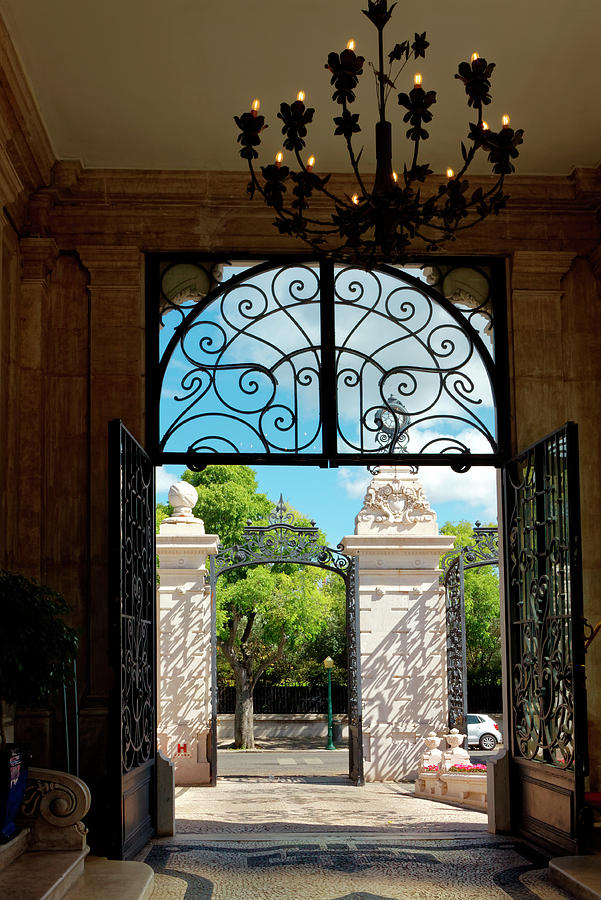 Pestana Palace Hotel Entry Photograph by Sally Weigand
