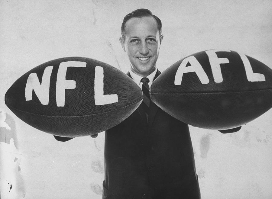 Pete Rozelle Photograph by Bob Gomel - Fine Art America