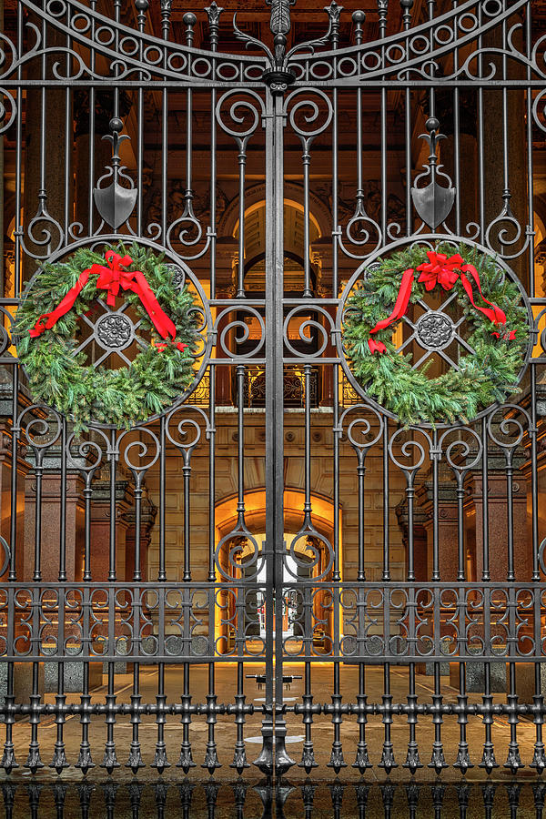 Philadelphia City Hall Christmas Photograph by Susan Candelario