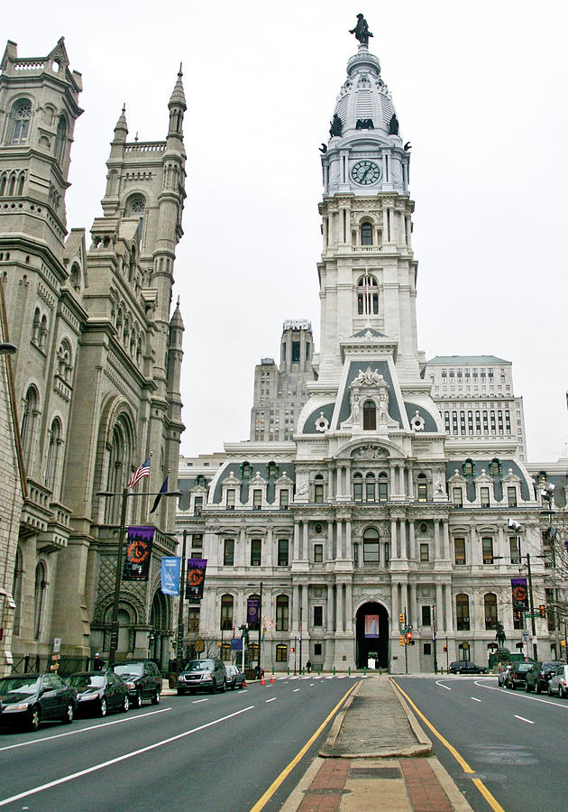 Landscape Mixed Media - Philadelphia City Hall (color) by Erin Clark