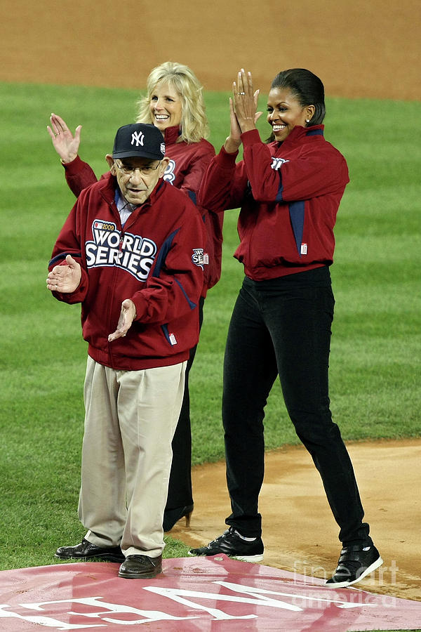 Philadelphia Phillies V New York Photograph by Al Bello Philadelphia Phillies V New York Photograph by Al Bello