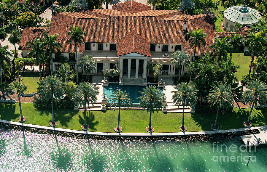 Phillip Frosts House at 21 Star Island Dr Miami Beach Aerial Photograph by David Oppenheimer