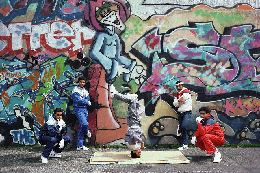 Photo Of Breakdancers Photograph by Michael Ochs Archives