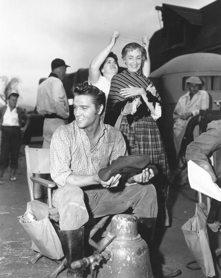 Photo Of Elvis Presley On The Set Of Photograph by Michael Ochs Archives