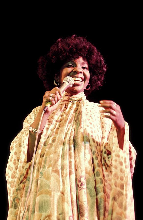 Photo Of Gladys Knight Photograph by Andrew Putler