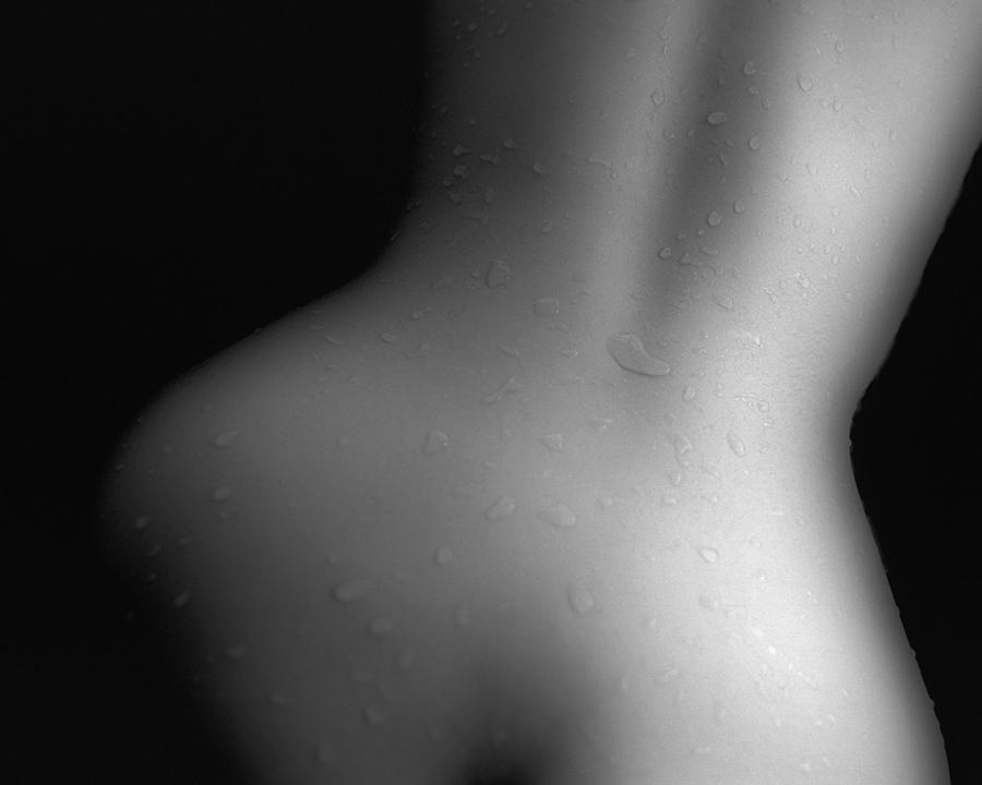 Photography Of A Naked Womans Wet Back Photograph by Daj