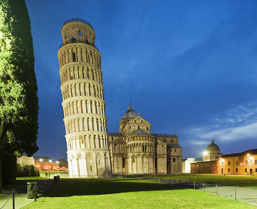 Piazza Dei Miracoli, Leaning Tower And Photograph by Maremagnum Piazza Dei Miracoli, Leaning Tower And Photograph by Maremagnum