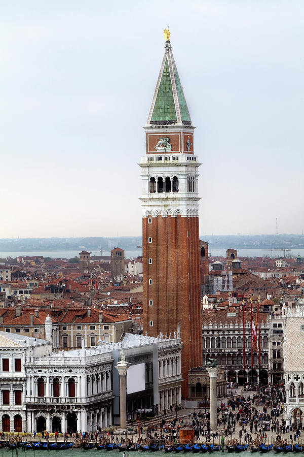 Piazza Di San Marco Venice Italy Photograph by Lillisphotography