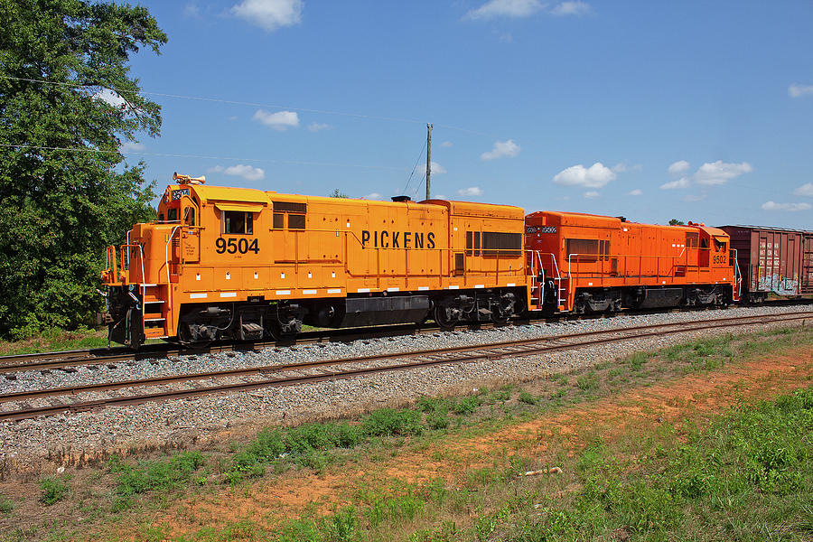 Pickens Railroad 9504 G Photograph by Joseph C Hinson