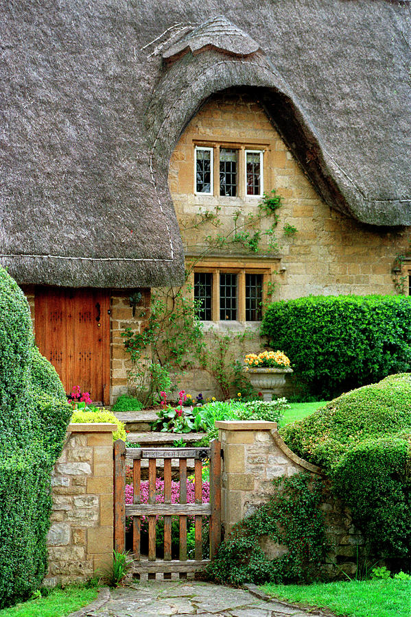 Picturesque Cotswolds - Chipping Campden thatched cottage Photograph by Seeables Visual Arts