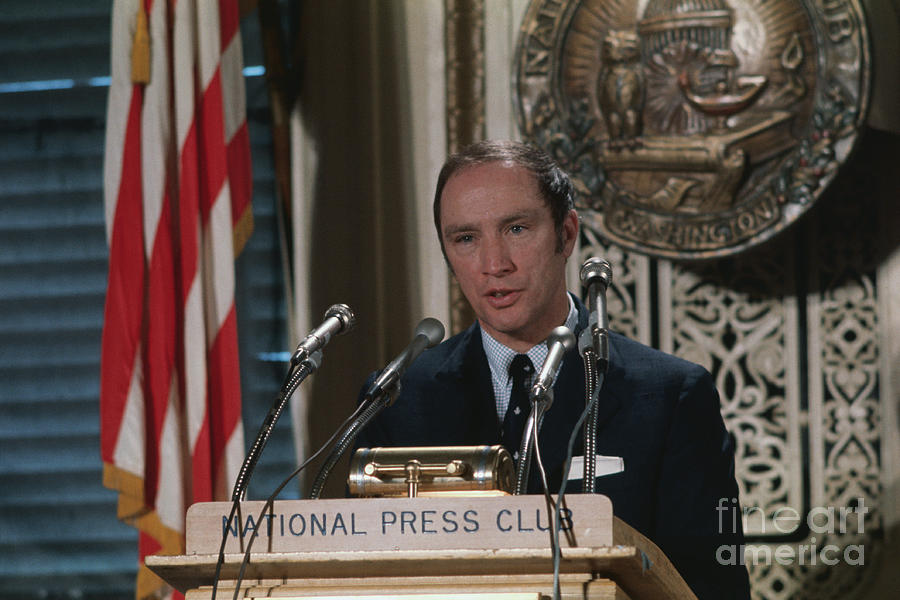 Pierre Trudeau Speaking At National Photograph by Bettmann