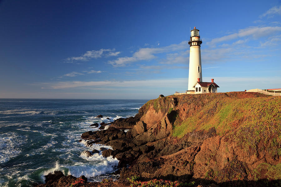 Pigeon Point Lighthouse On Cliff Photograph by Narawon