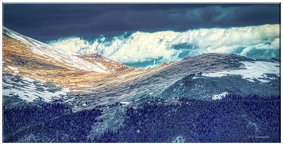Pikes Peak, Colorado Rocky Mountains Photograph by A Macarthur Gurmankin