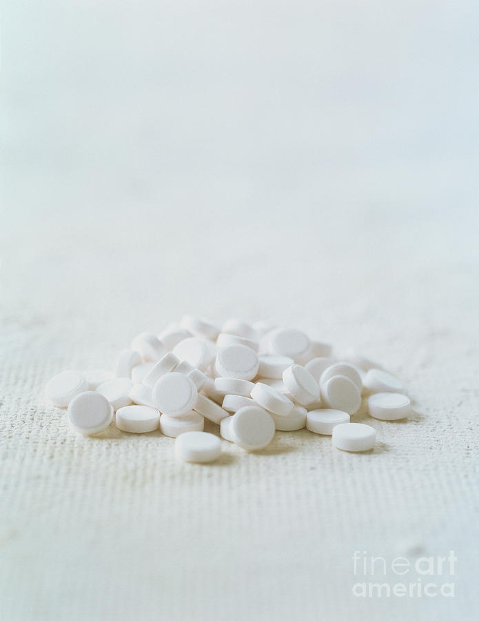 Pills Photograph by John Heseltine/science Photo Library