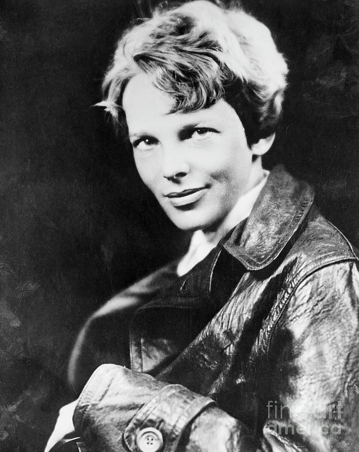 Pilot Amelia Earhart Photograph by Bettmann
