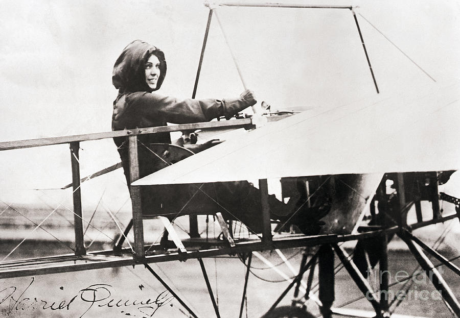 Pilot Harriet Quimby Sitting Photograph by Bettmann
