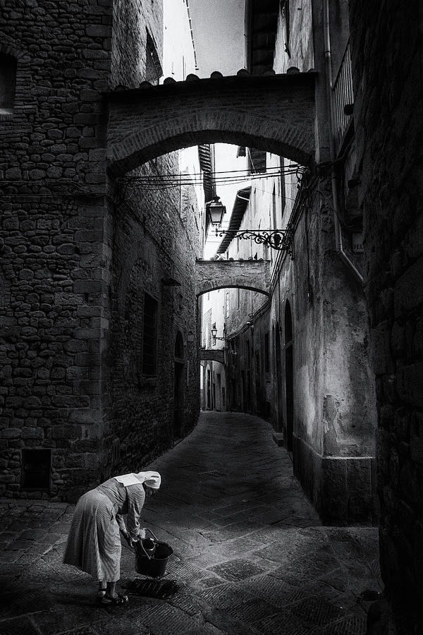 Pistoia Tuscany - Fine Art street photography Photograph by Frank Andree