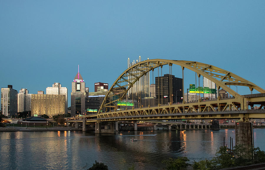 Pittsburgh Photograph - Pittsburgh 17 7 by Robert Michaud