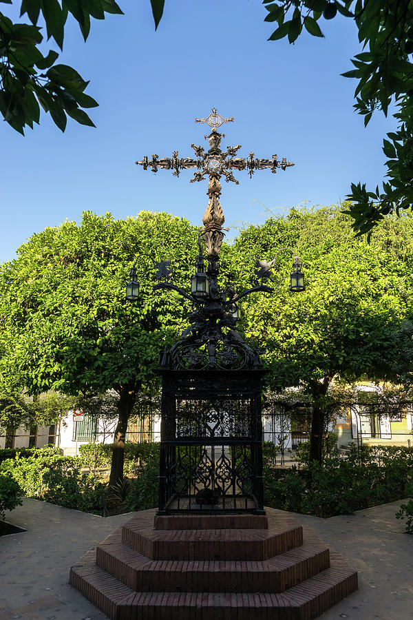 Plaza de Santa Cruz - Church of the Holy Cross Square Photograph by Georgia Mizuleva